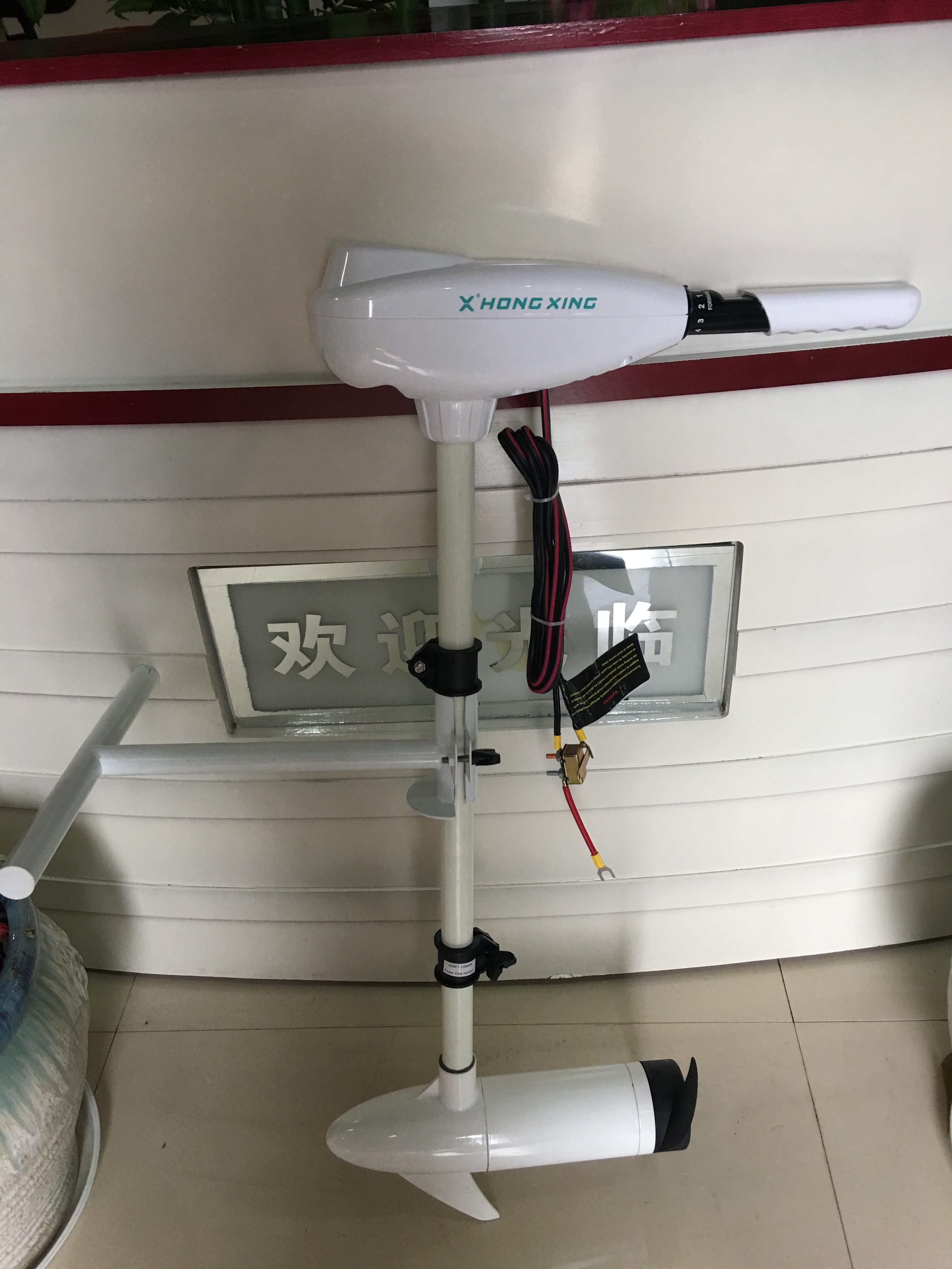 36lbs/46lbs 12V Electric Engin - Fishing Kayak Trolling Motor のレビューと価格